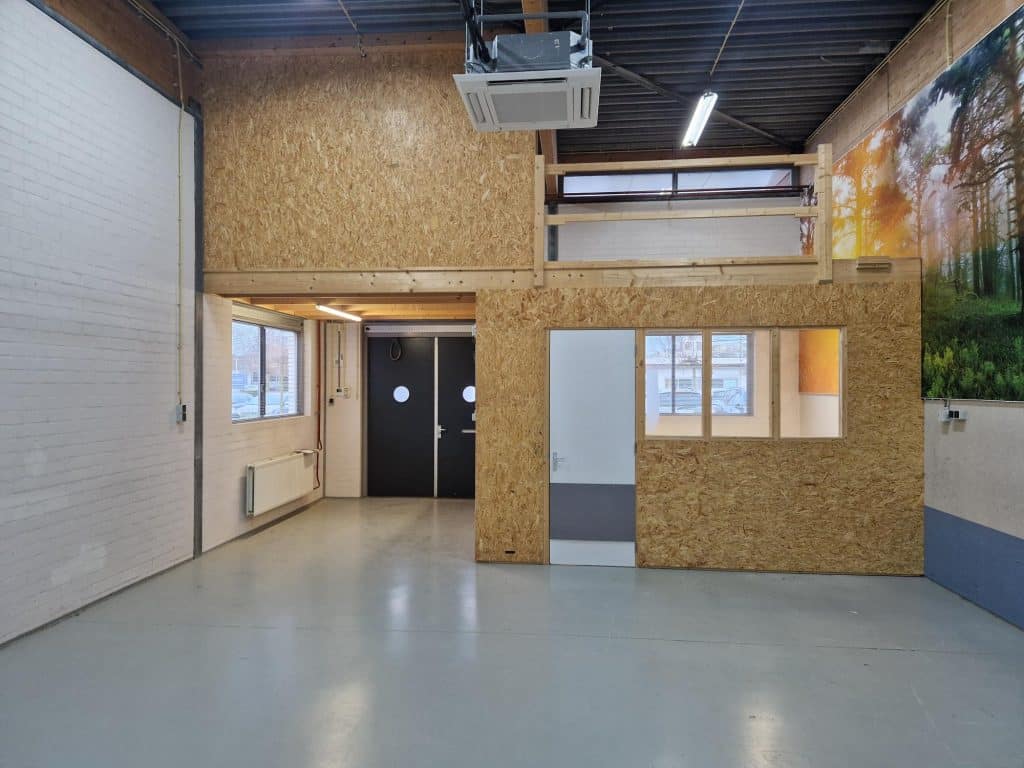 Bedrijfshal 45 Place for Bizz Helmond